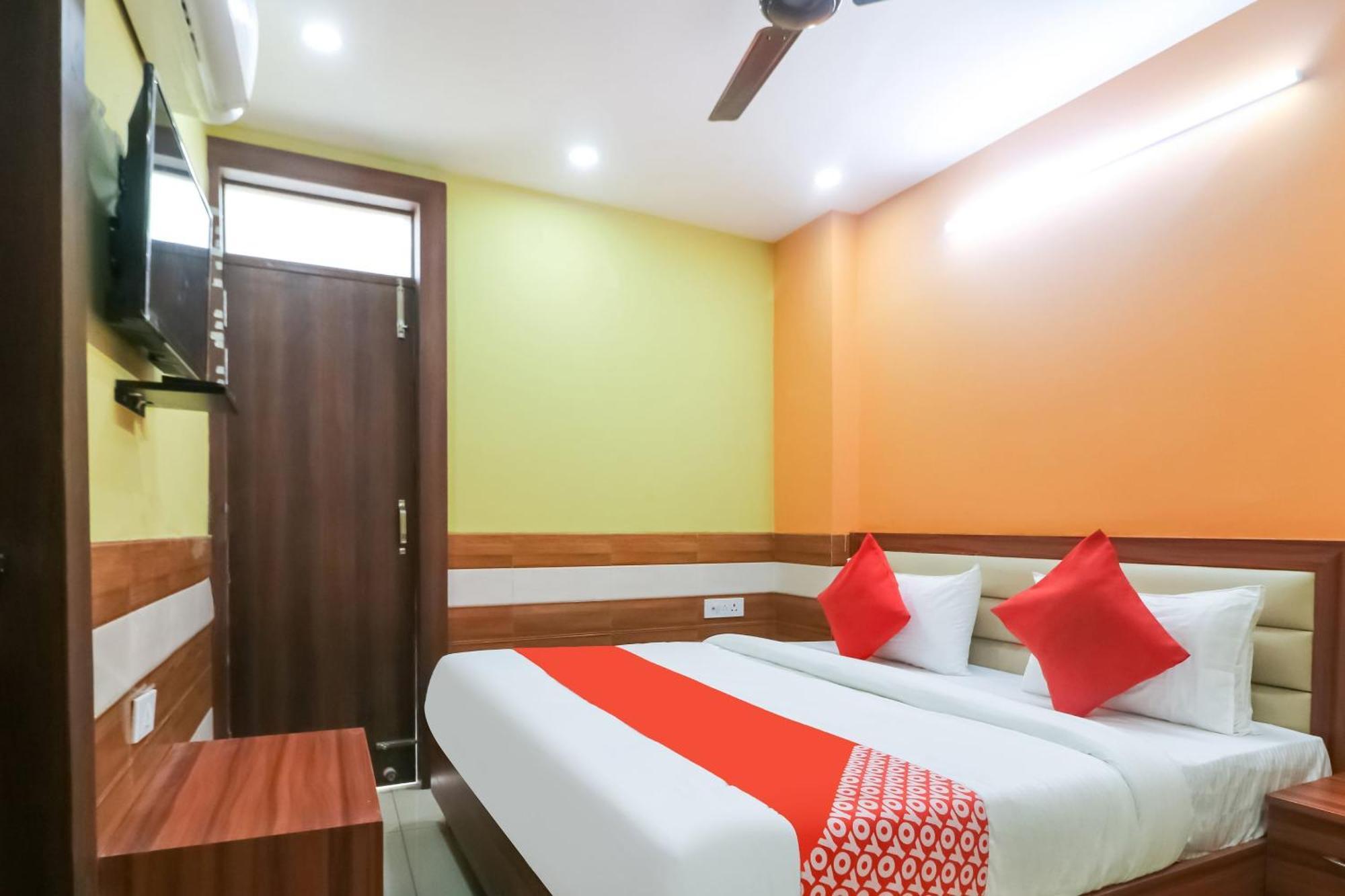Hotel O Mayur Plaza دلهي المظهر الخارجي الصورة
