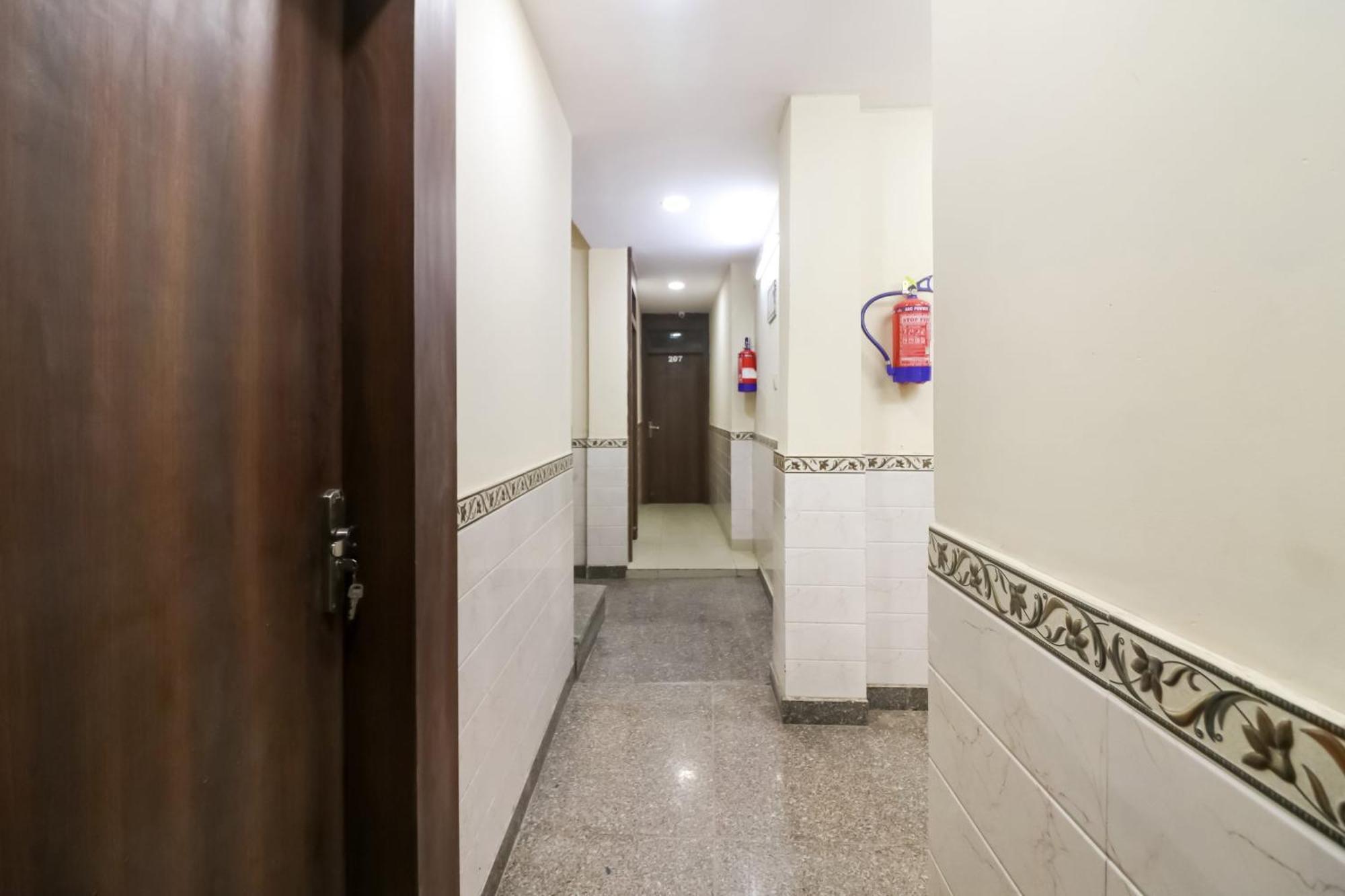 Hotel O Mayur Plaza دلهي المظهر الخارجي الصورة